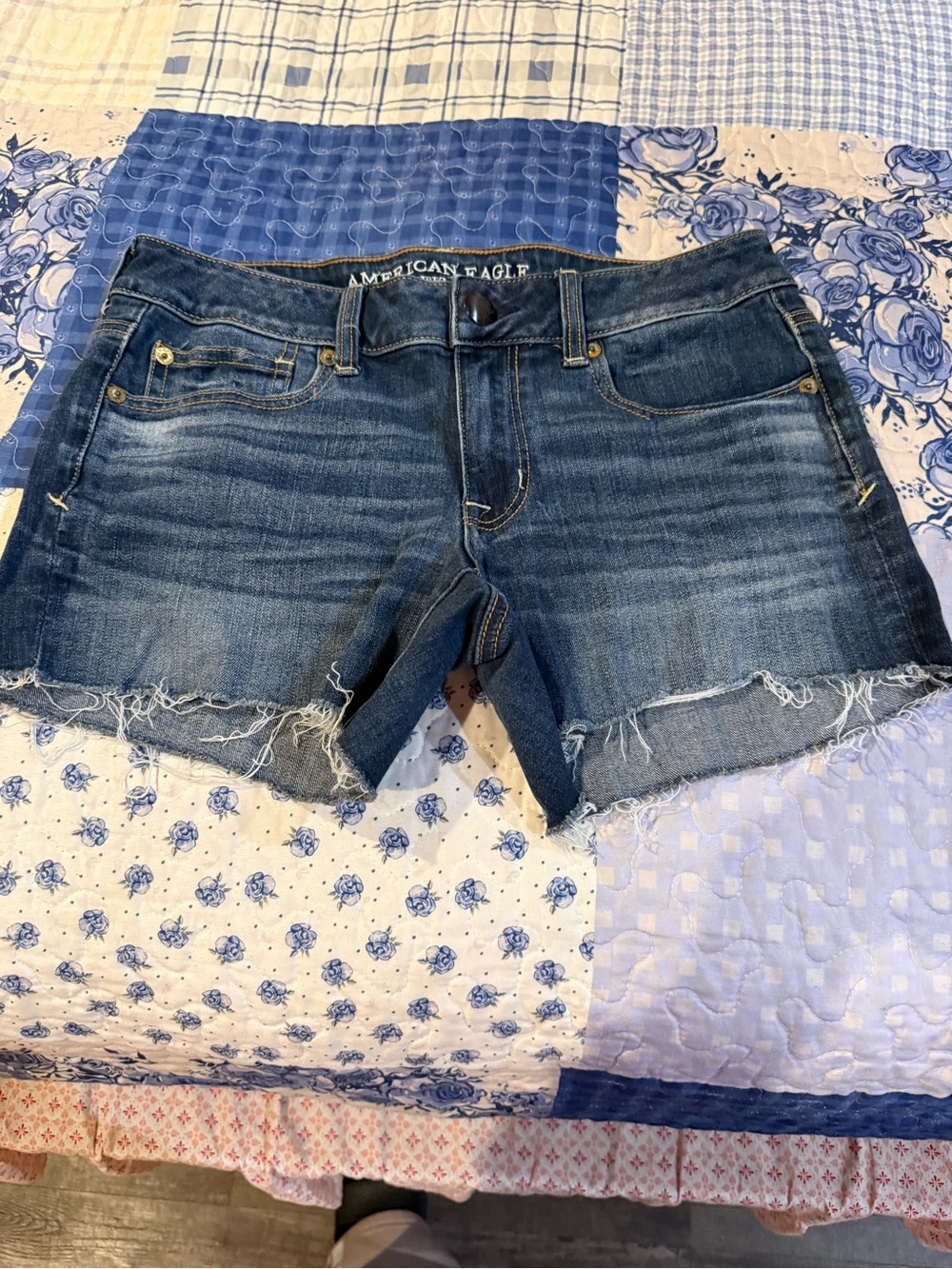 American Eagle Outfitters Blue Frayed Hem Denim Shorts